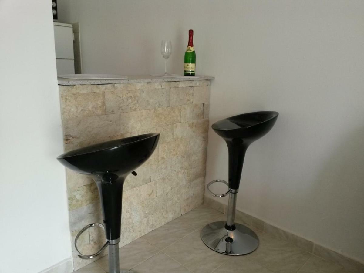 Apartments Verica พาก ภายนอก รูปภาพ